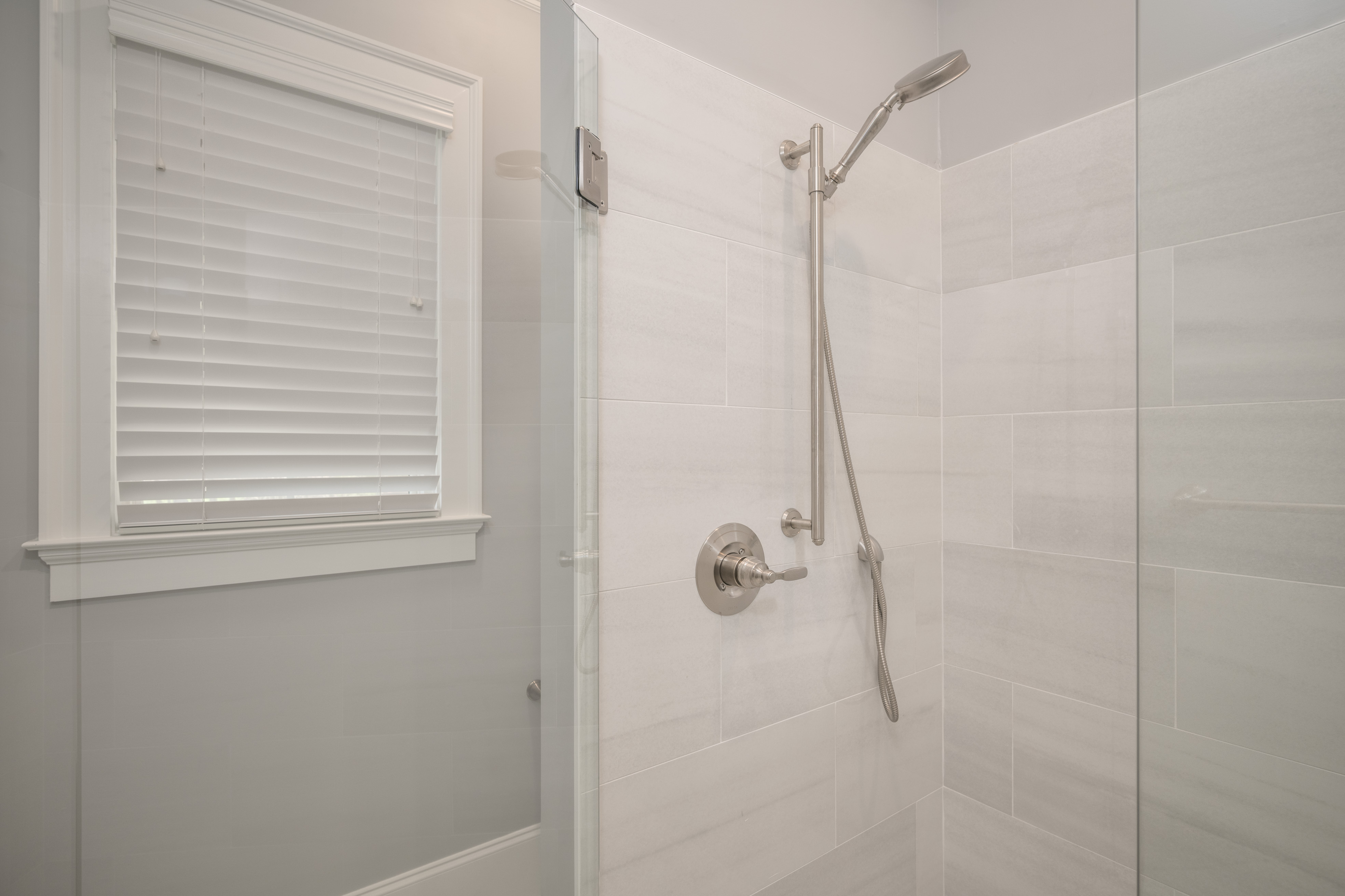 1100 Fox Bend image 41